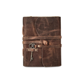 Cuaderno de cuero vintage con llave decorativa – diario artesanal compacto con cierre