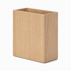 Portapapeles de madera de fresno claro con acabado mate, forma rectangular.