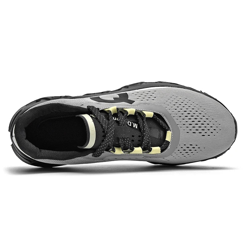 Conjunto completo de zapatillas SKYLACE mostrando versatilidad de uso diario