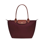 Bolso Longchanp Le Pliage en nylon y piel, vista frontal completa