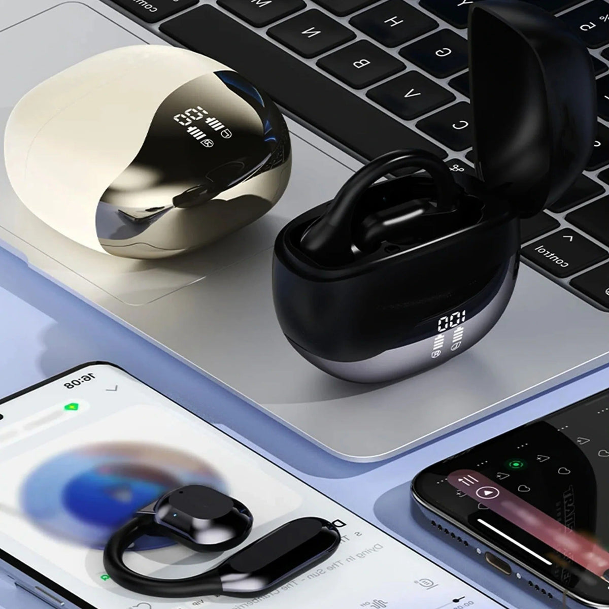 Estuche cargador con pantalla LED indicando nivel de batería de los auriculares
