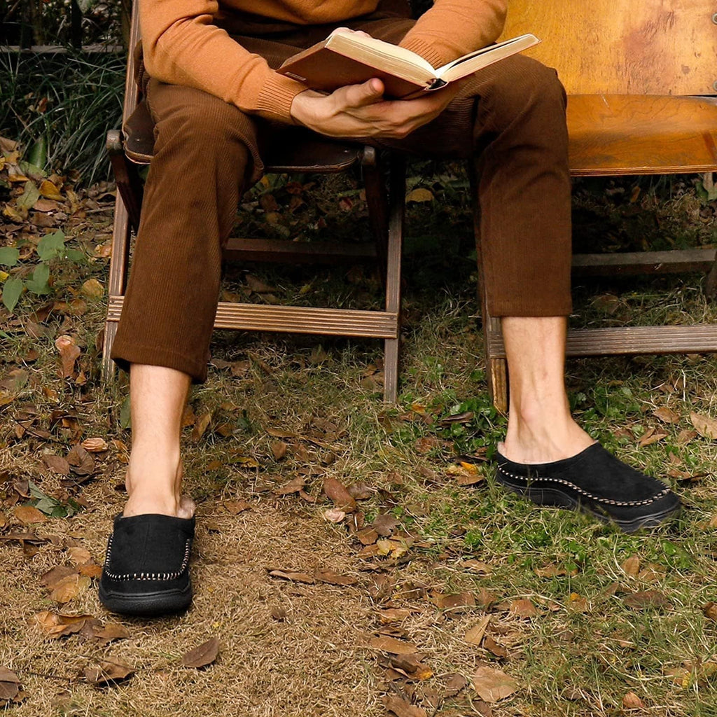 Zapatillas ortopédicas hombre en color marrón con costuras decorativas