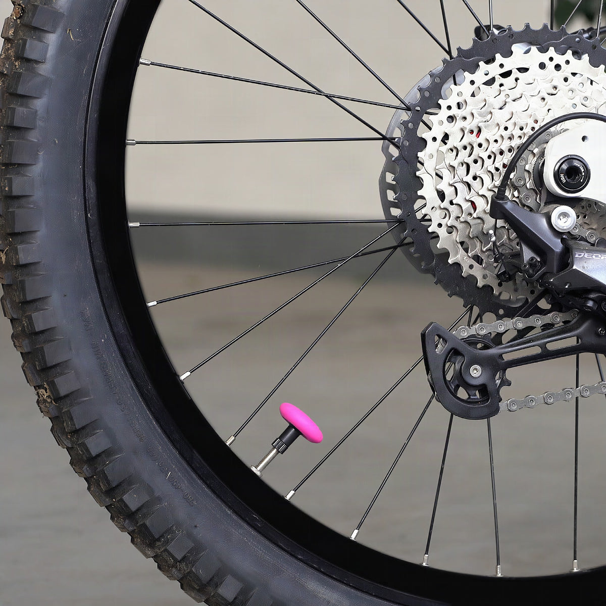 Conector de precisión para accesorios de bicicleta