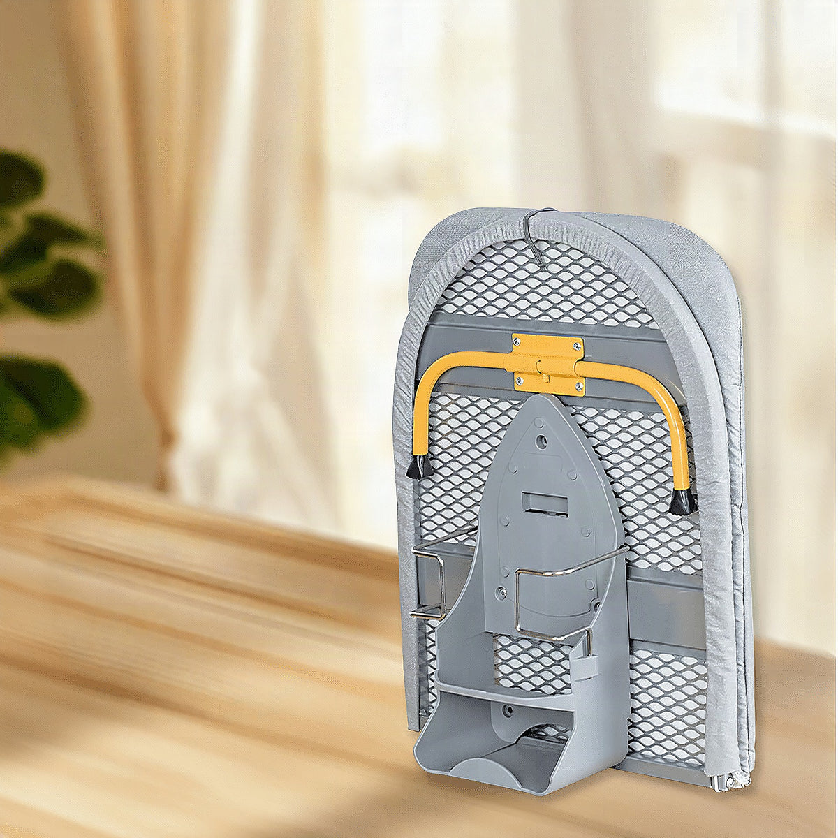 Tabla de planchar plegable Givera – Diseño compacto con patas antideslizantes y funda absorbente de vapor