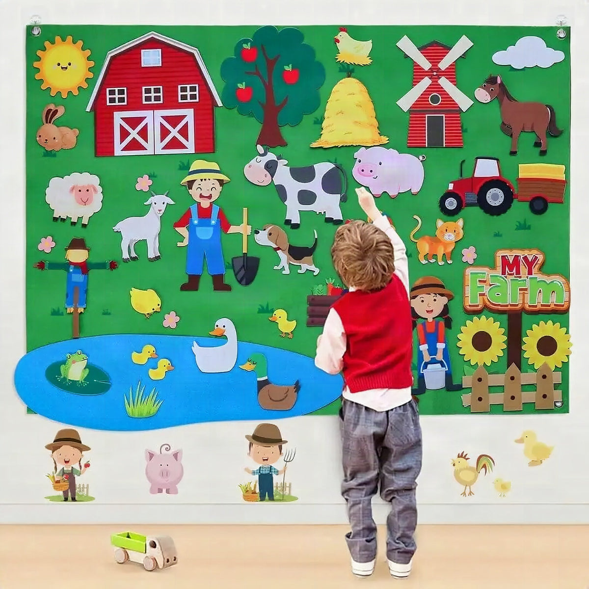 Panel de fieltro Montessori StoryFelt con escena de granja completa y figuras de animales