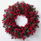 Corona navideña con bayas rojas y hojas de ciprés verde – Decoración perfecta para las fiestas