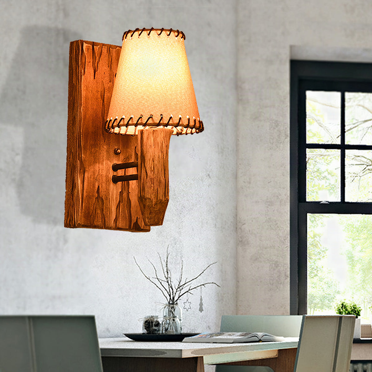 Aplique de pared industrial de madera con pantalla de tela cónica