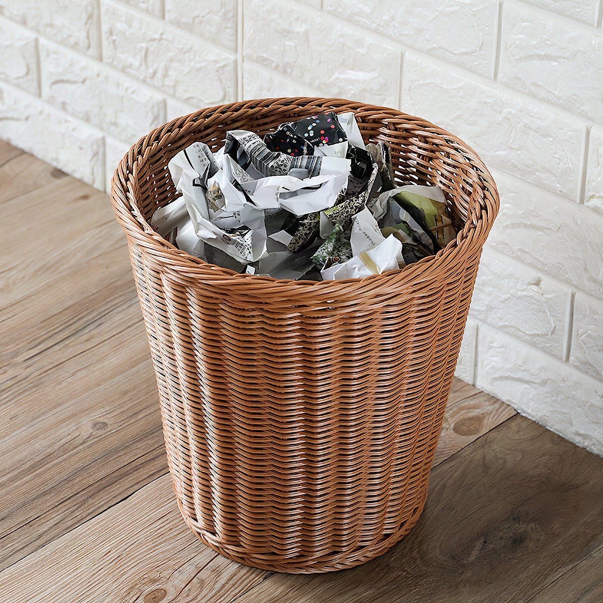 Papelera decorativa de fibra trenzada