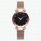 Reloj de mujer elegante y lujoso con cristales