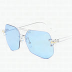 Gafas de sol futuristas para mujer