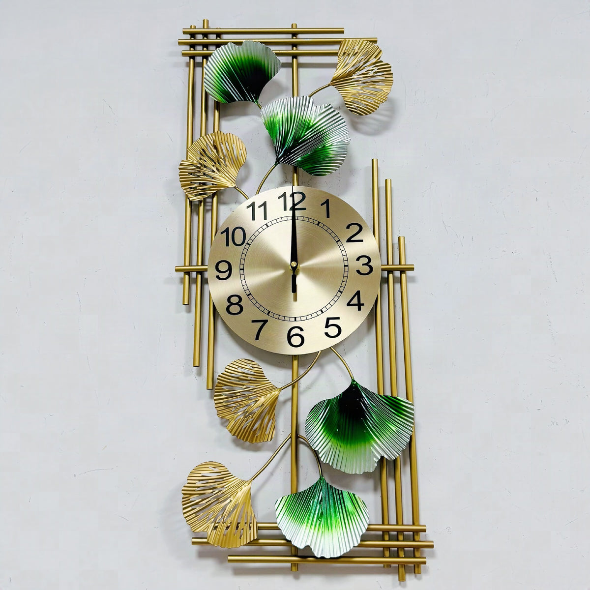 Reloj de pared artístico con hojas de ginkgo