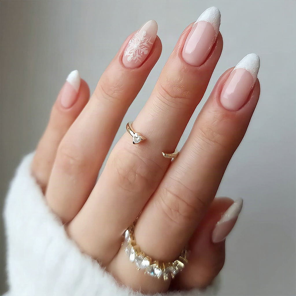 Manicura francesa elegante