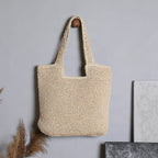 Bolso tote artesanal de material natural
