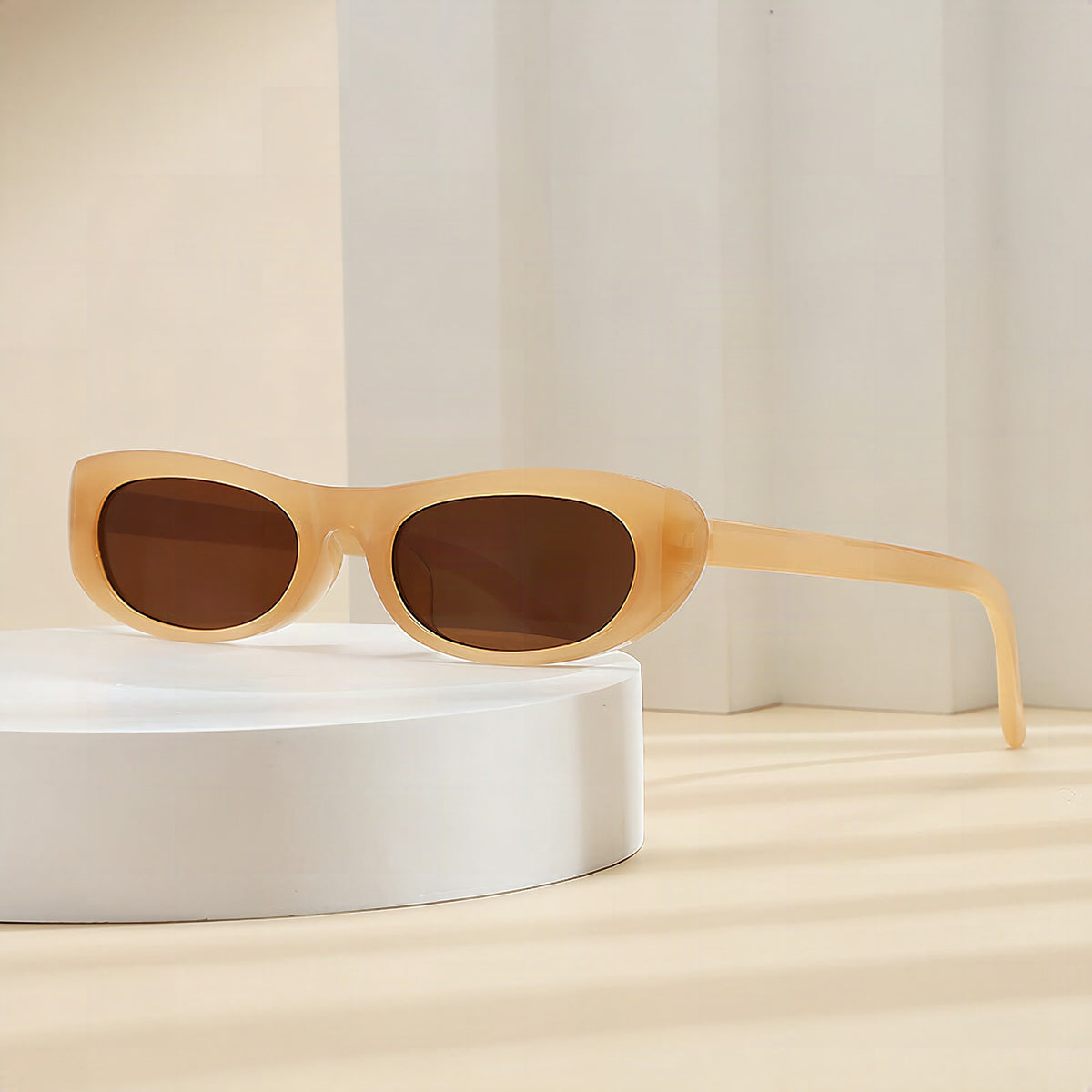Gafas de sol para mujer con diseño cat-eye elegante