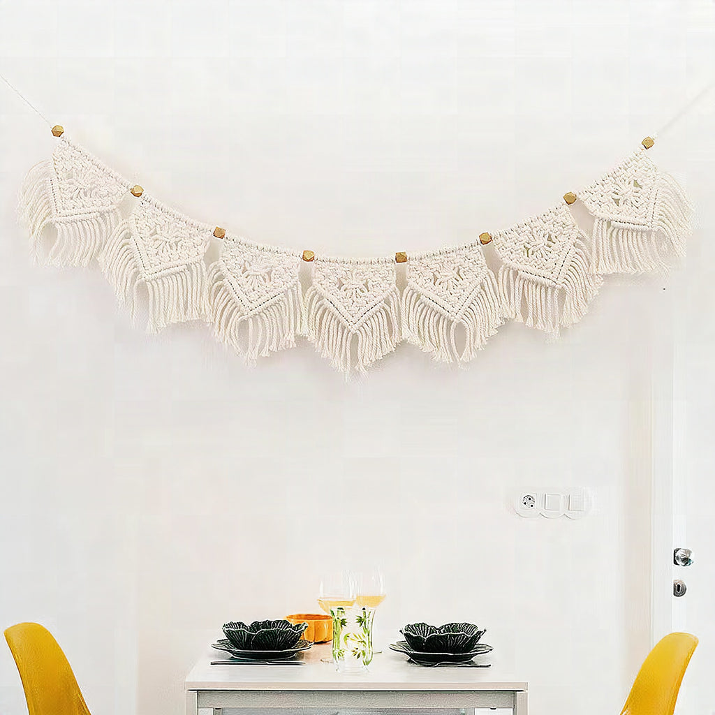 Guirnalda decorativa de macramé para pared