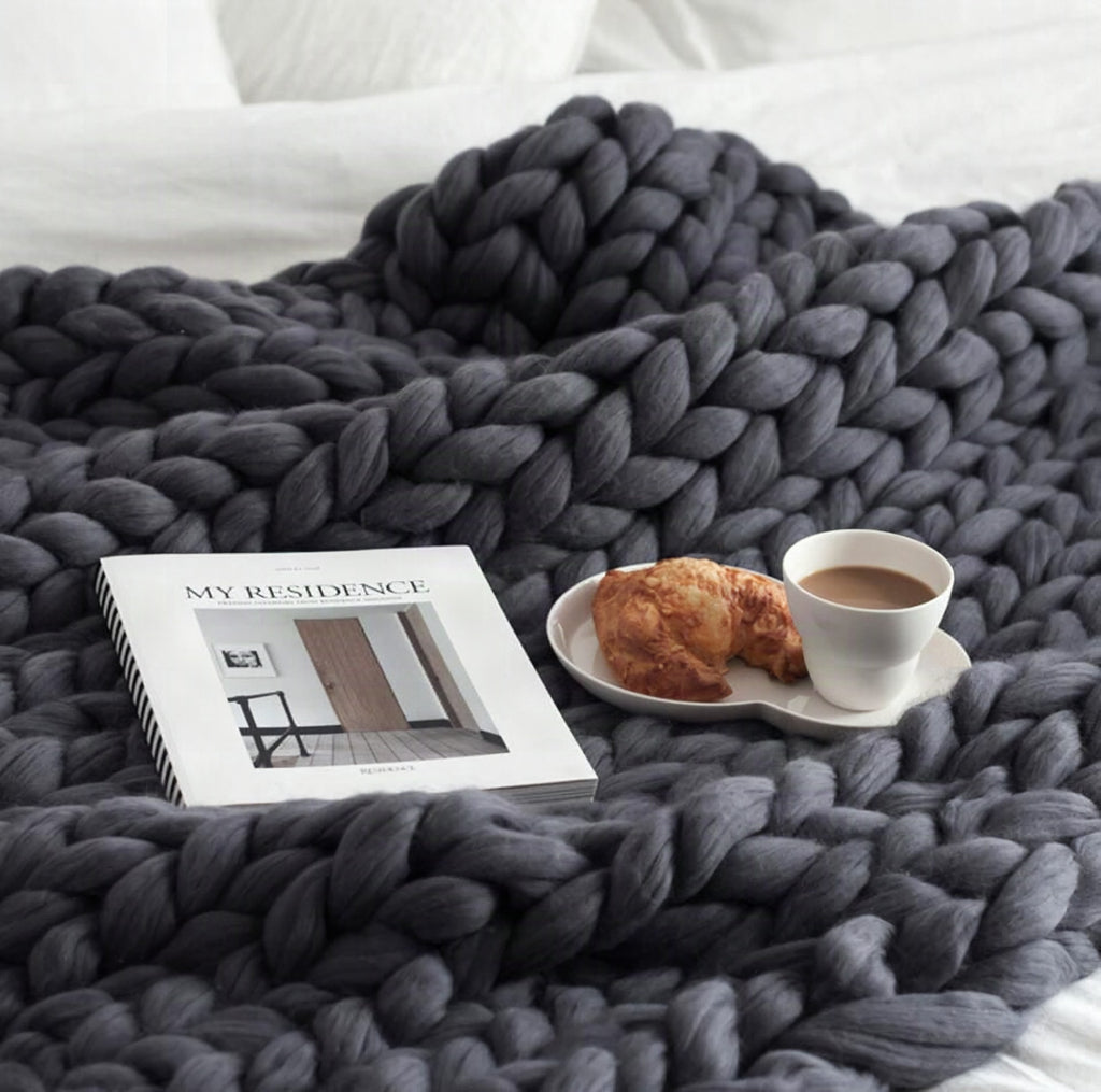 Manta de punto grueso 80×100 cm y 100×120 cm – Accesorio acogedor para otoño e invierno