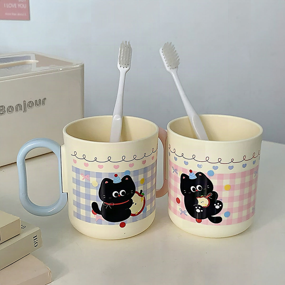 Taza de café con diseño de gato adorable