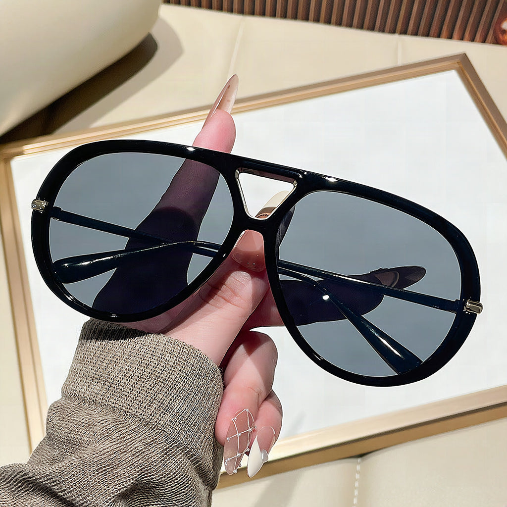 Gafas de sol para mujer con diseño extravagante y lentes llamativas