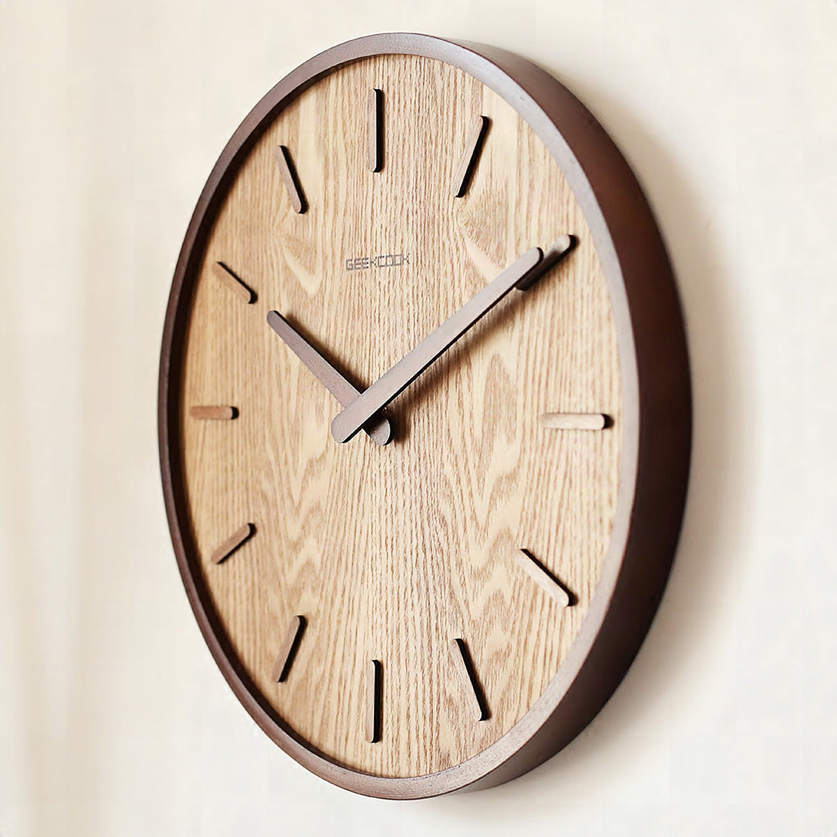 Reloj de pared de madera silencioso minimalista 30 cm