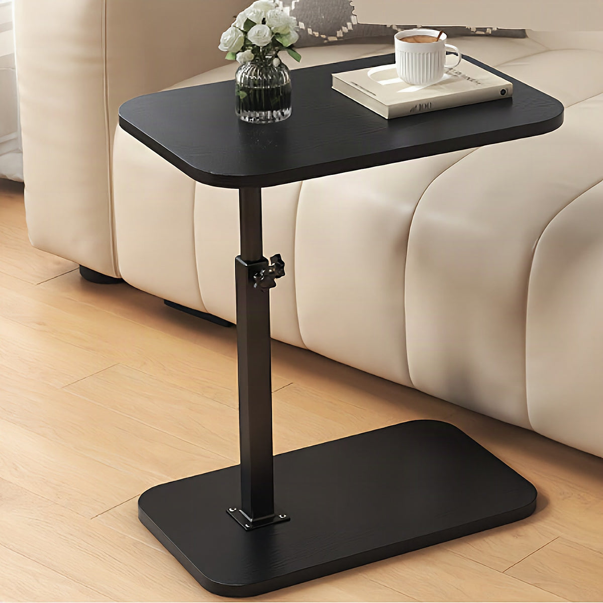 Mesa auxiliar regulable con sobre de madera natural y estructura metálica