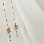 Pendientes elegantes de diseño artesanal