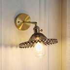 Aplique de pared industrial con cuenco de latón y cristal ahumado, 1 luz