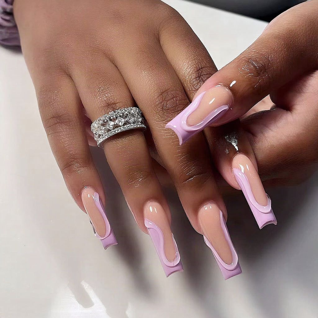 Uñas de gel artísticas con acentos de color