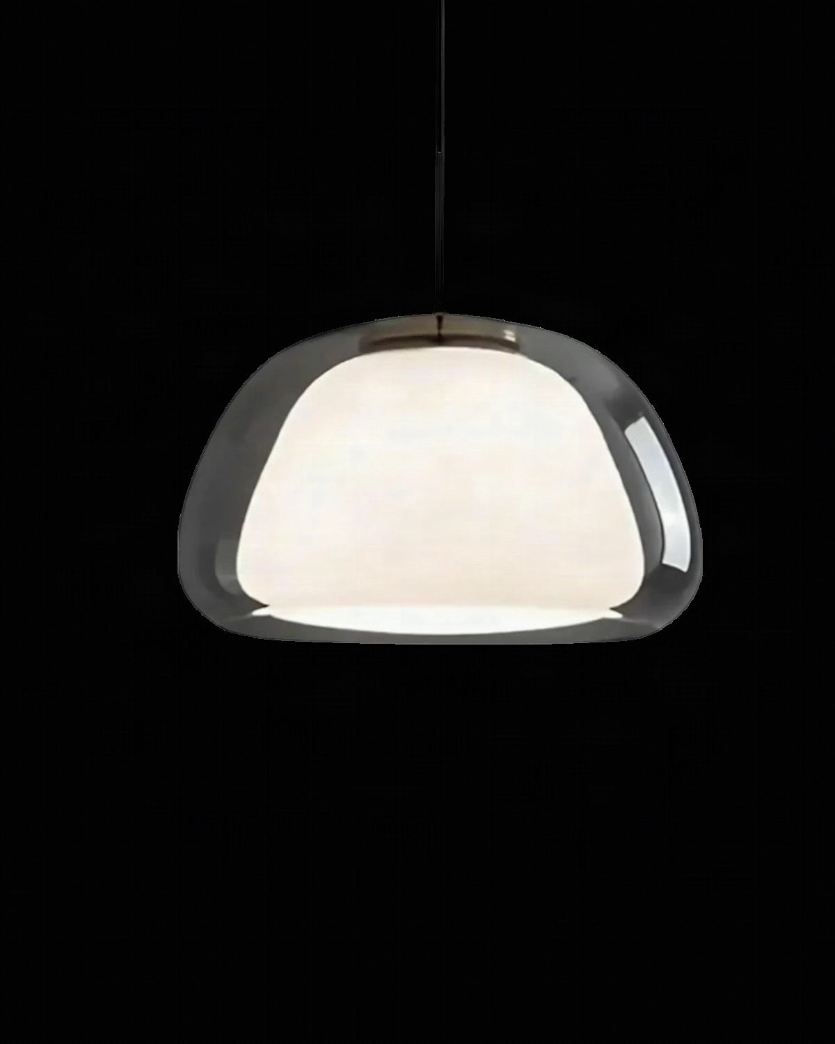Lámpara colgante de cristal con cúpula elegante