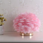 Lámpara de mesa de plumas de lujo para dormitorio o mesita de noche