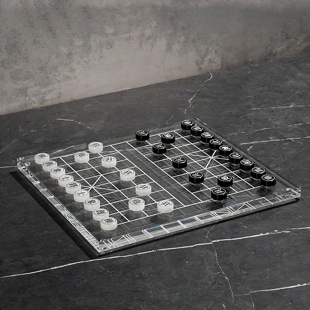 Juego de mesa transparente moderno