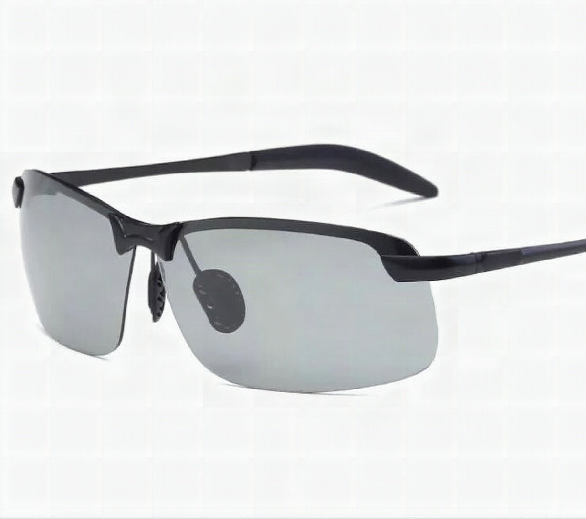 Gafas de sol fotocromáticas con lentes polarizadas antirreflejos