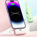 Batería externa portátil de alta capacidad con cables integrados