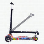 Patinete plegable ligero de tres ruedas