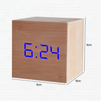 Reloj despertador LED digital de madera elegante