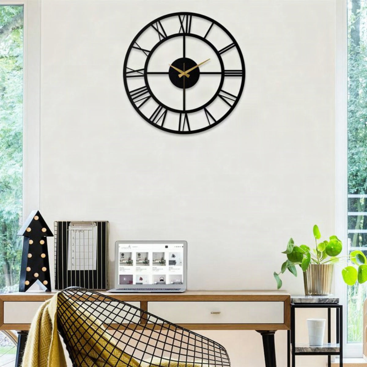 Reloj de pared vintage con engranajes visibles