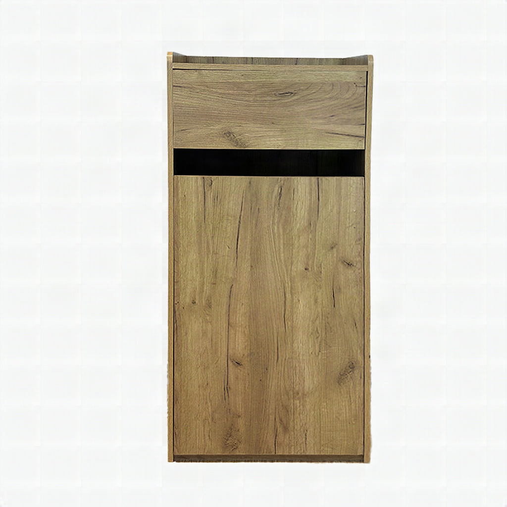 Cubo de basura con cajón de madera