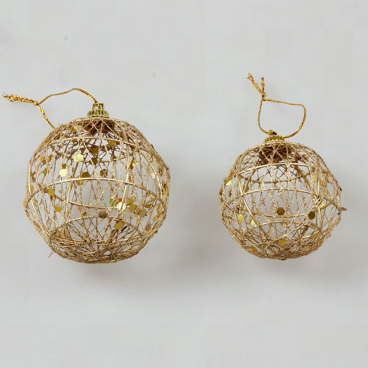 Bola de Navidad escamada con polvo dorado