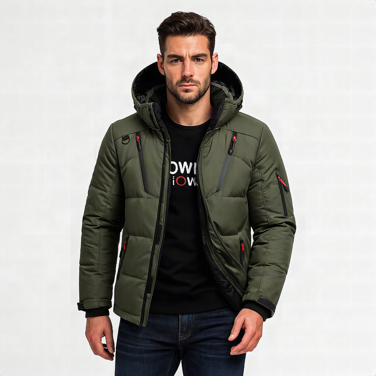 Detalle del exterior impermeable y cortaviento de la cazadora Nordfall
