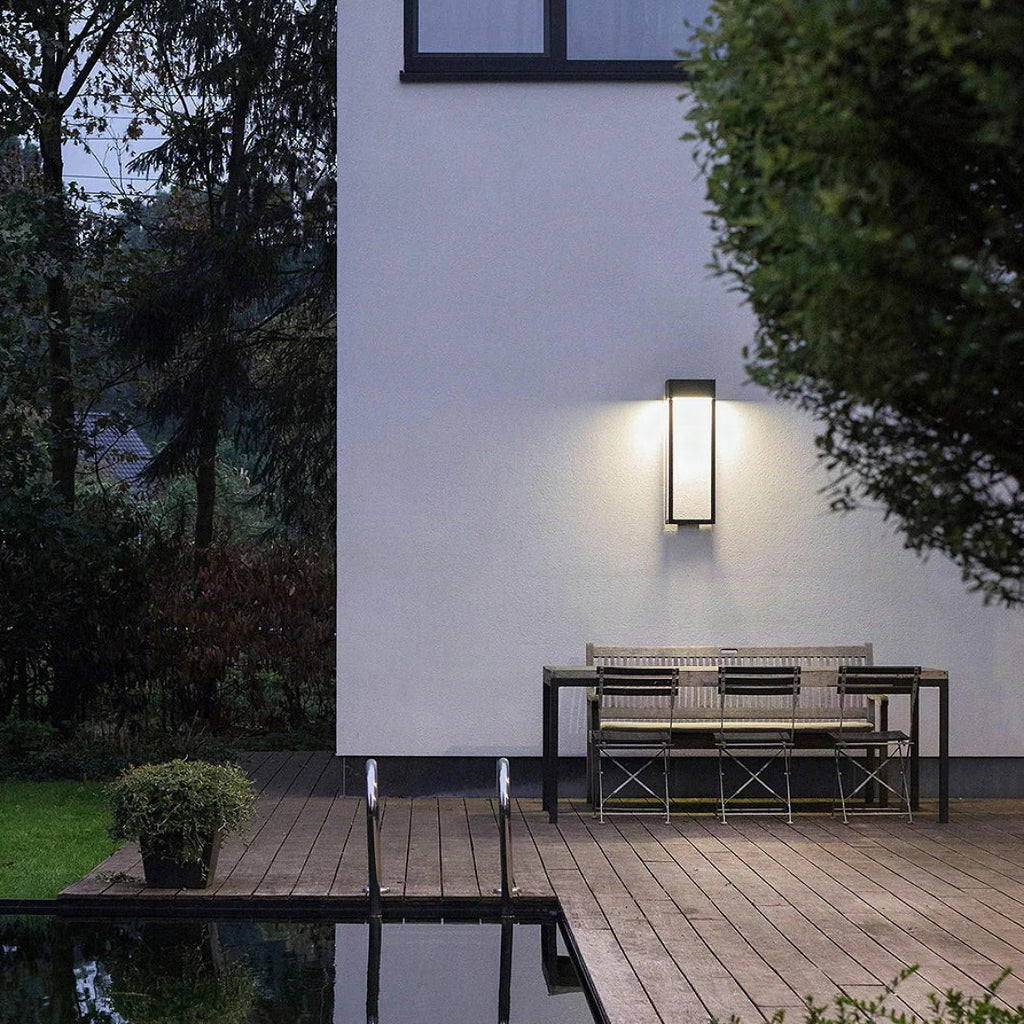 Lámpara LED de exterior con energía solar