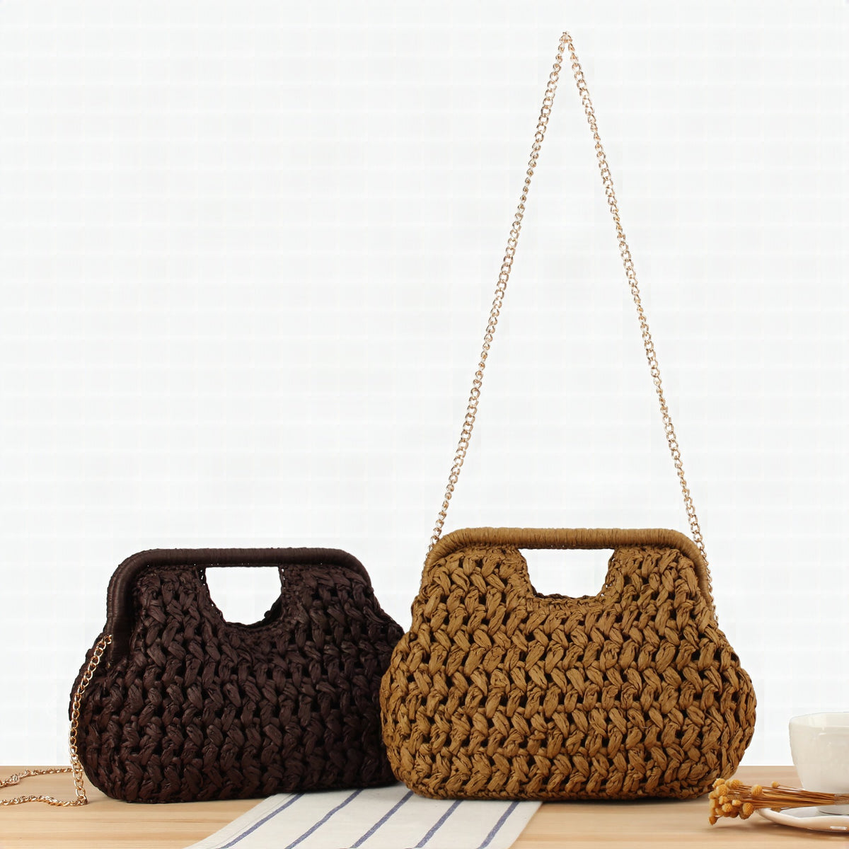 Bolso de mimbre trenzado a mano