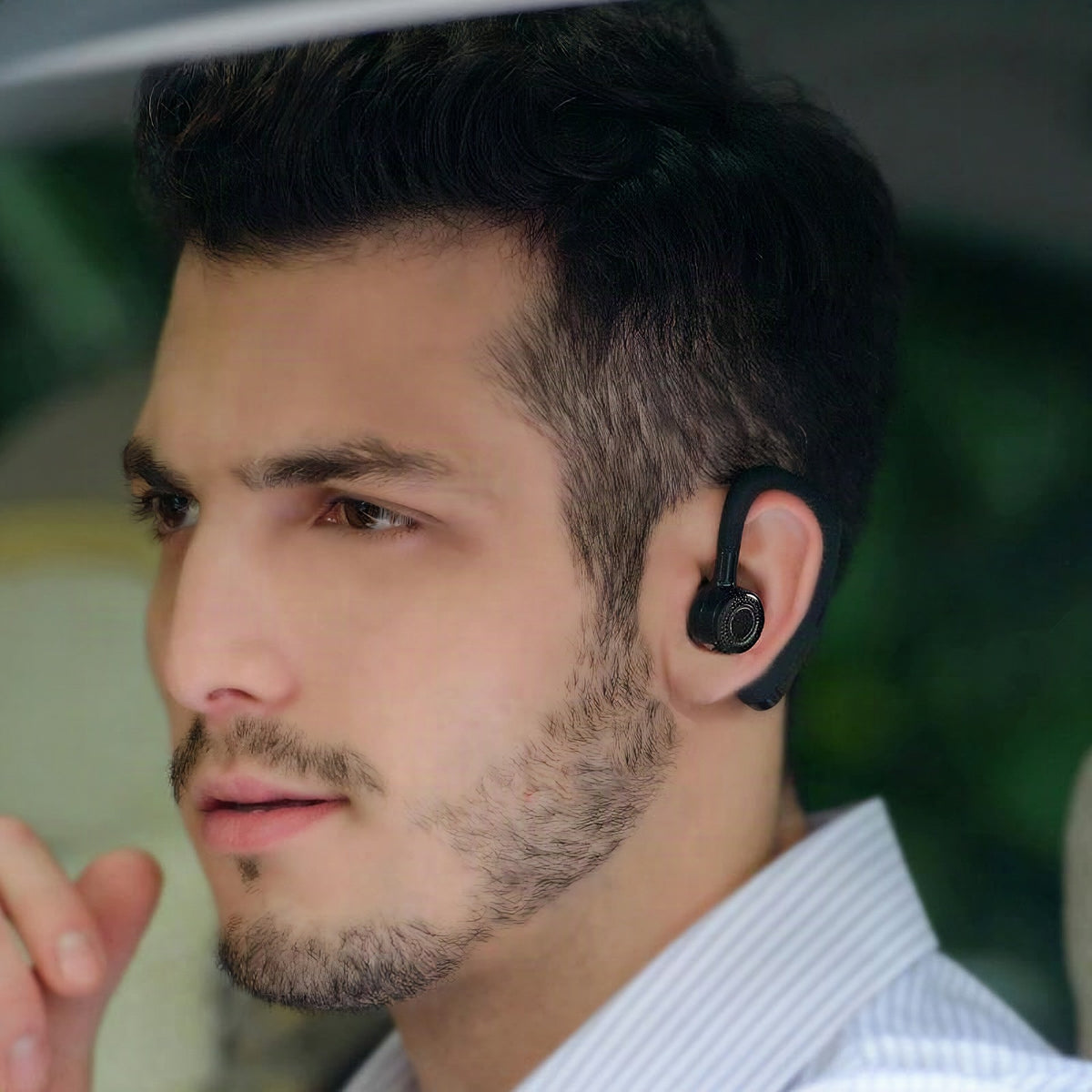 Auriculares premium con cancelación de ruido, reconocimiento de voz y diseño elegante