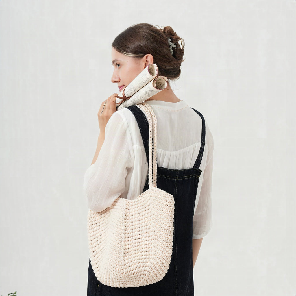 Bolso tote artesanal de material orgánico