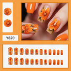 Diseño de uñas artístico con motivos florales