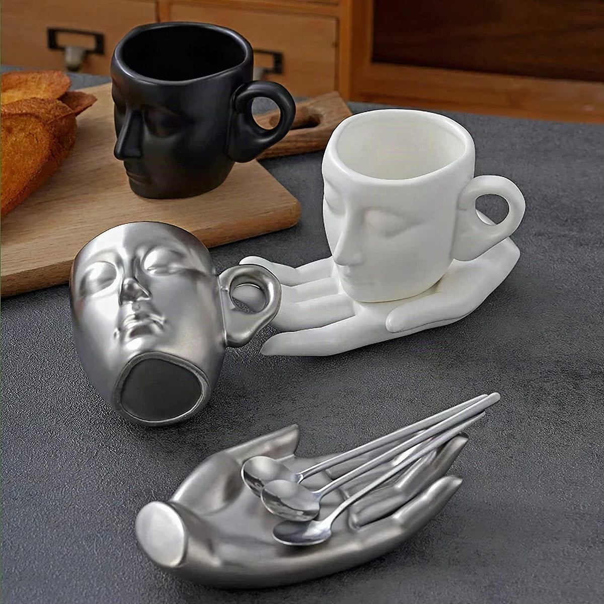 Juego de taza de café con forma de cara minimalista