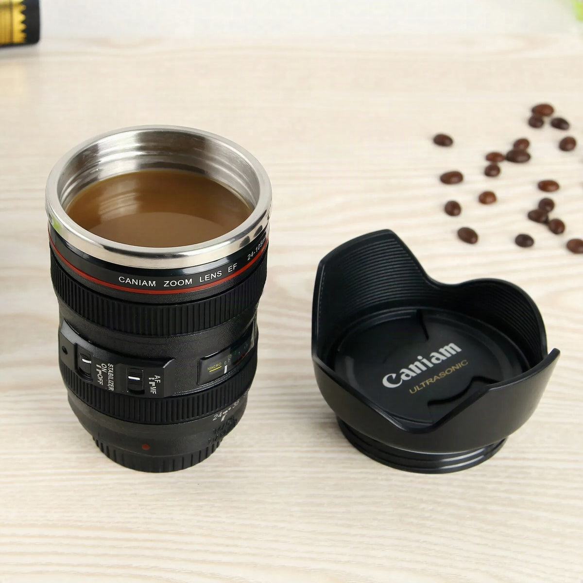 Taza de café con diseño de objetivo de cámara – FocusMug