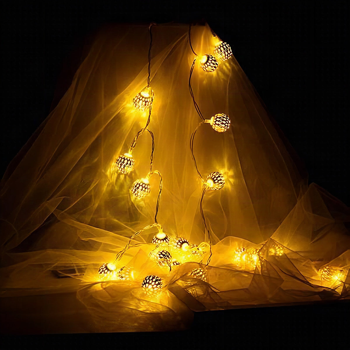 Guirnalda LED de bolas doradas decorativa