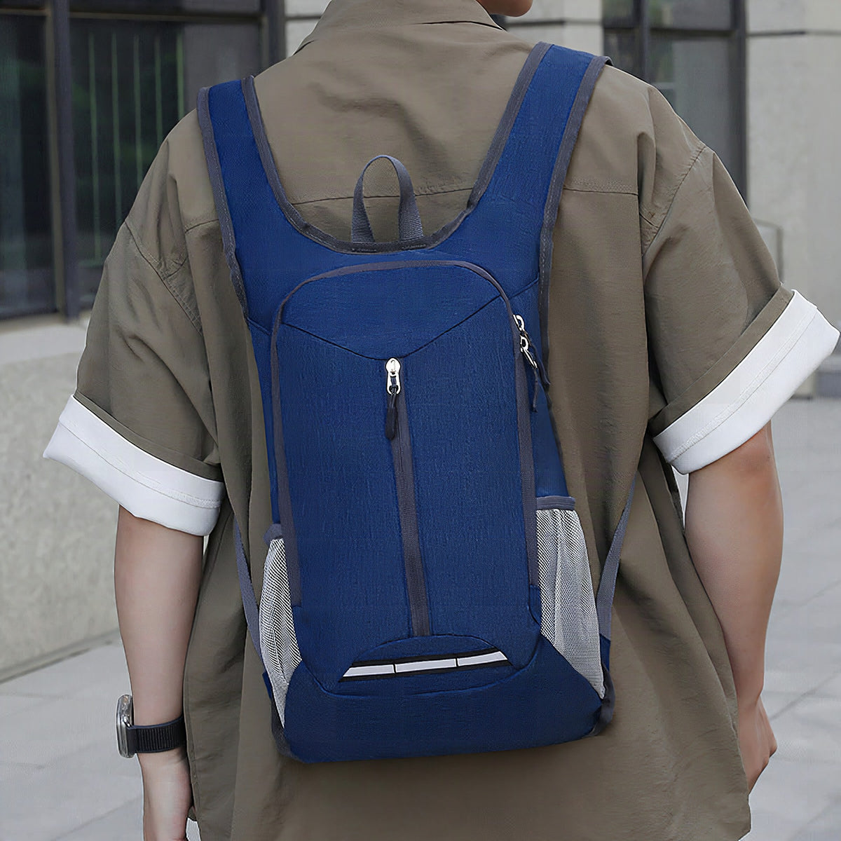 Mochila urbana ligera multifuncional