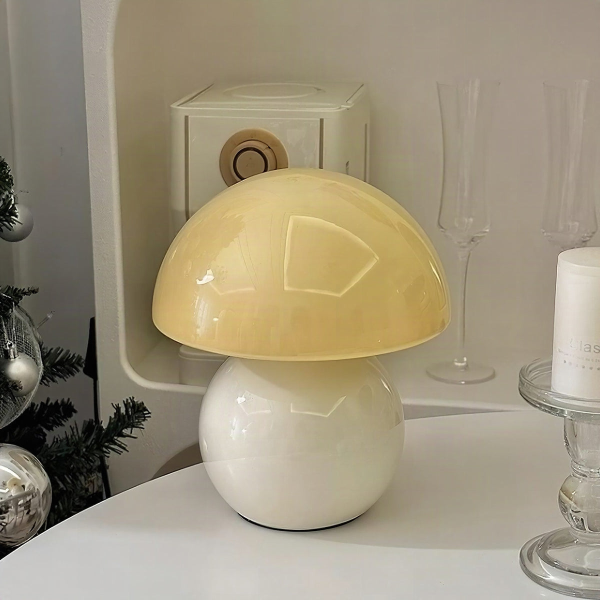 Lámpara de mesa de diseño minimalista moderno