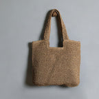 Bolso tote artesanal de material natural