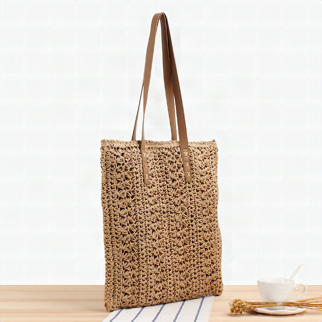 Bolso de playa de hombro artesanal en material natural con diseño resistente
